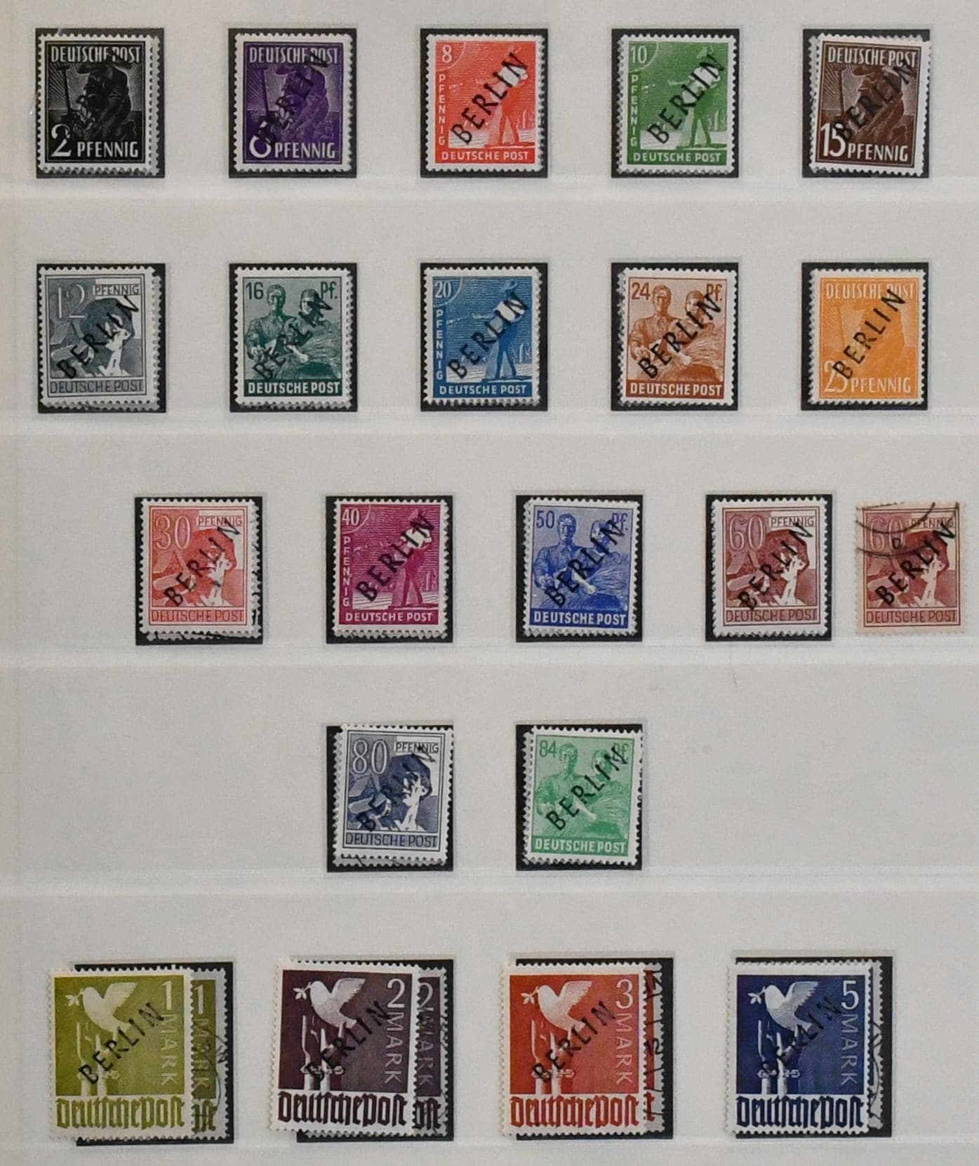 Los 7317 - Berlin, 1948-1990, sowohl postfr./ungebr. als auch gest. nahezu kpl. Slg. (leider Nr. 1-34 wohl falsch, ungeprüft), ferner UPU Nr. 35/41, 42/60, 61/63, 68/70 (Nr. 70 gest., gepr.), ohne Bl. 1, ab 1950 dann wohl alles doppelt. Sehr hoher Katalogwert