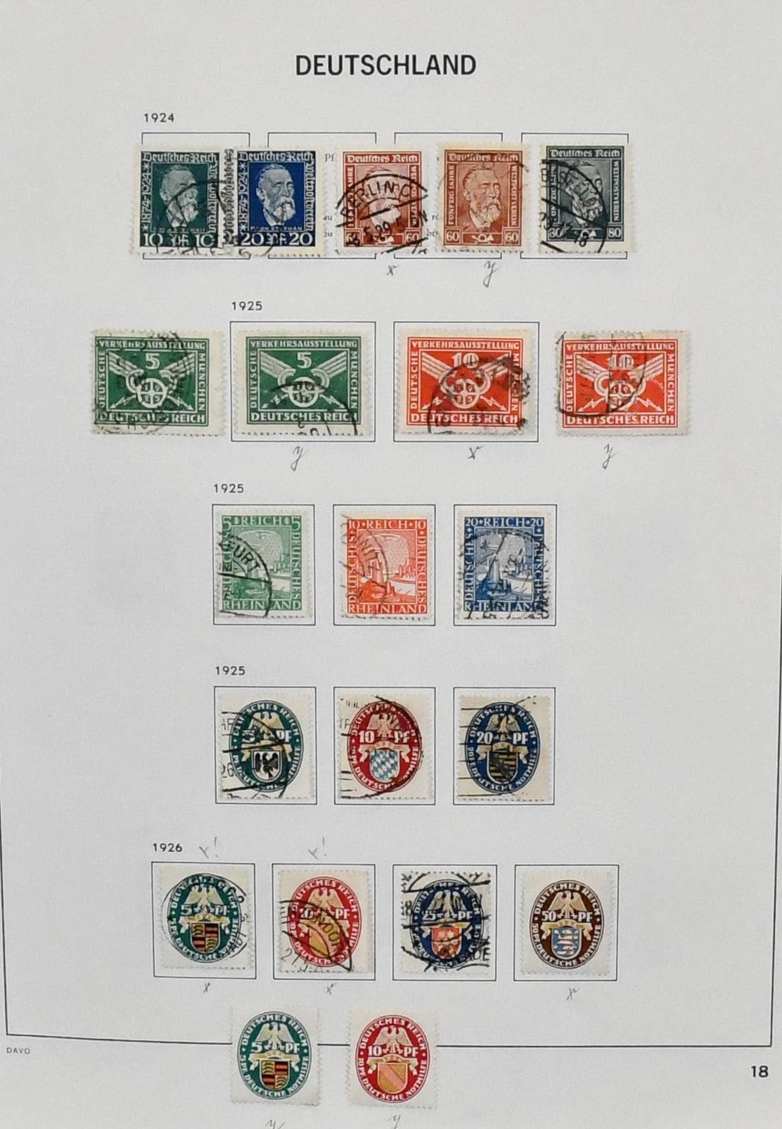 Los 5301 - Deutsches Reich, 1923-1945, umfangreiche Slg. im DAVO-Vordruckalbum, untersch. Erhaltung, postfr./ungebr. bzw. gest. und weitgehend vollständig, mit Weimar Nothilfen ab Nr. 351/54, 398/401, teils mit Y, Flugpost Nr. 384, IAA Nr. 407/409, 425/29, 430/34, 450/53, 459/62, 474/78, 3. Reich mit Wagner, Stände, Trachten, WHW u. Braunen Bändern, 695/97, 716/29 etc., Bl. 3 (nur Herzstück gerechnet), Bl. 5/6, 7-10, Dienst, etwas Feldpost usw. Sehr hoher KW