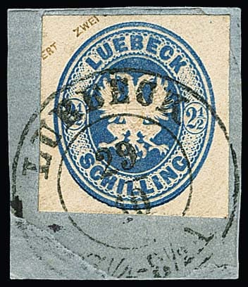 Los 1152 - Ganzsachen-Ausschnitt 2 1/2 Sch. blau, breitrandig viereckig und tadellos, auf Briefstück (dieses etwas hinterklebt) mit K2 "Lübeck", von größter Seltenheit, es sind nur ganz wenige Ausschnitte bekannt! Ex Gaston Nehrlich, Attest Brettl. Mi. 1800,-